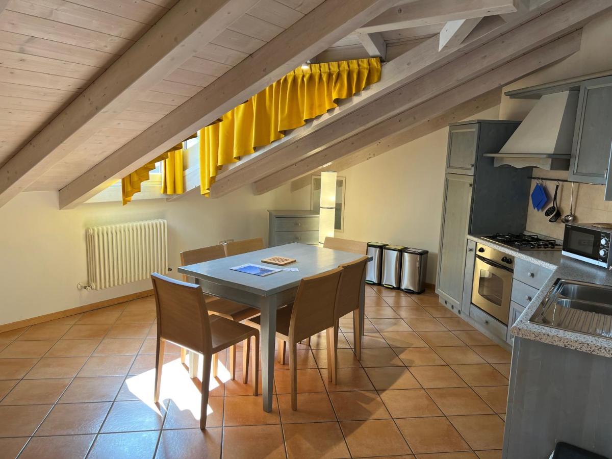 Studio Apartments Baia Azzurra 7 トルボレ エクステリア 写真