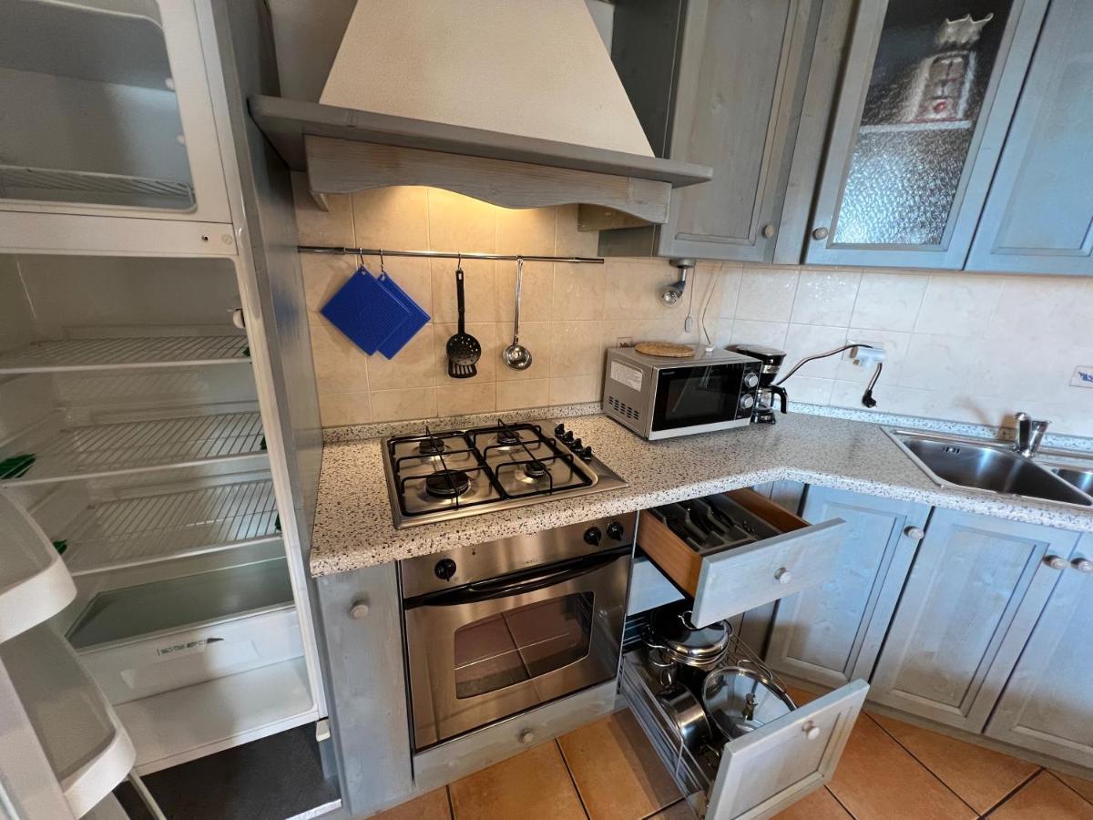 Studio Apartments Baia Azzurra 7 トルボレ エクステリア 写真