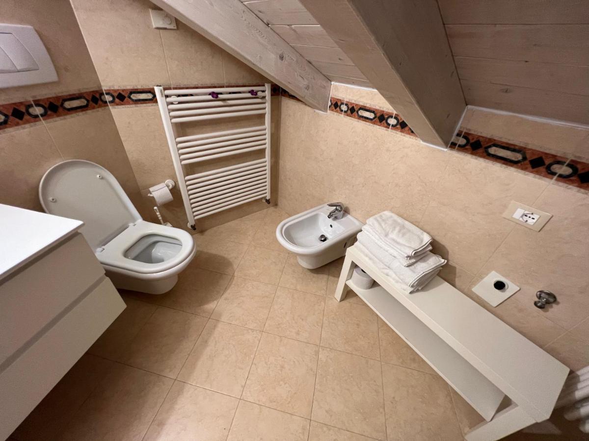 Studio Apartments Baia Azzurra 7 トルボレ エクステリア 写真