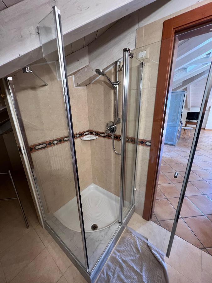 Studio Apartments Baia Azzurra 7 トルボレ エクステリア 写真